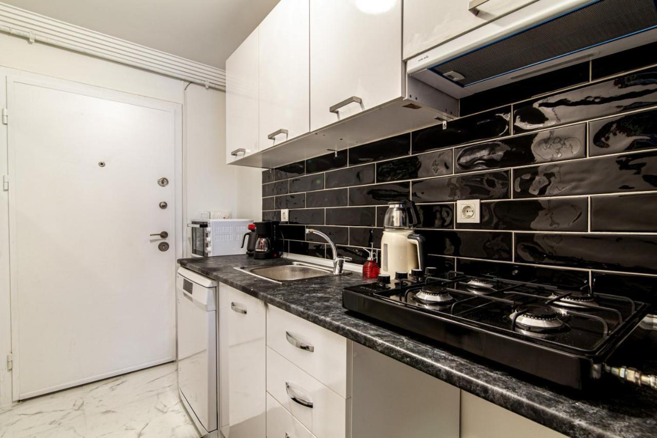 Cozy Flat Close To Various Malls In Kagithane Appartement